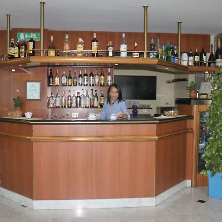 Hotel Ginosi Arizona Milán